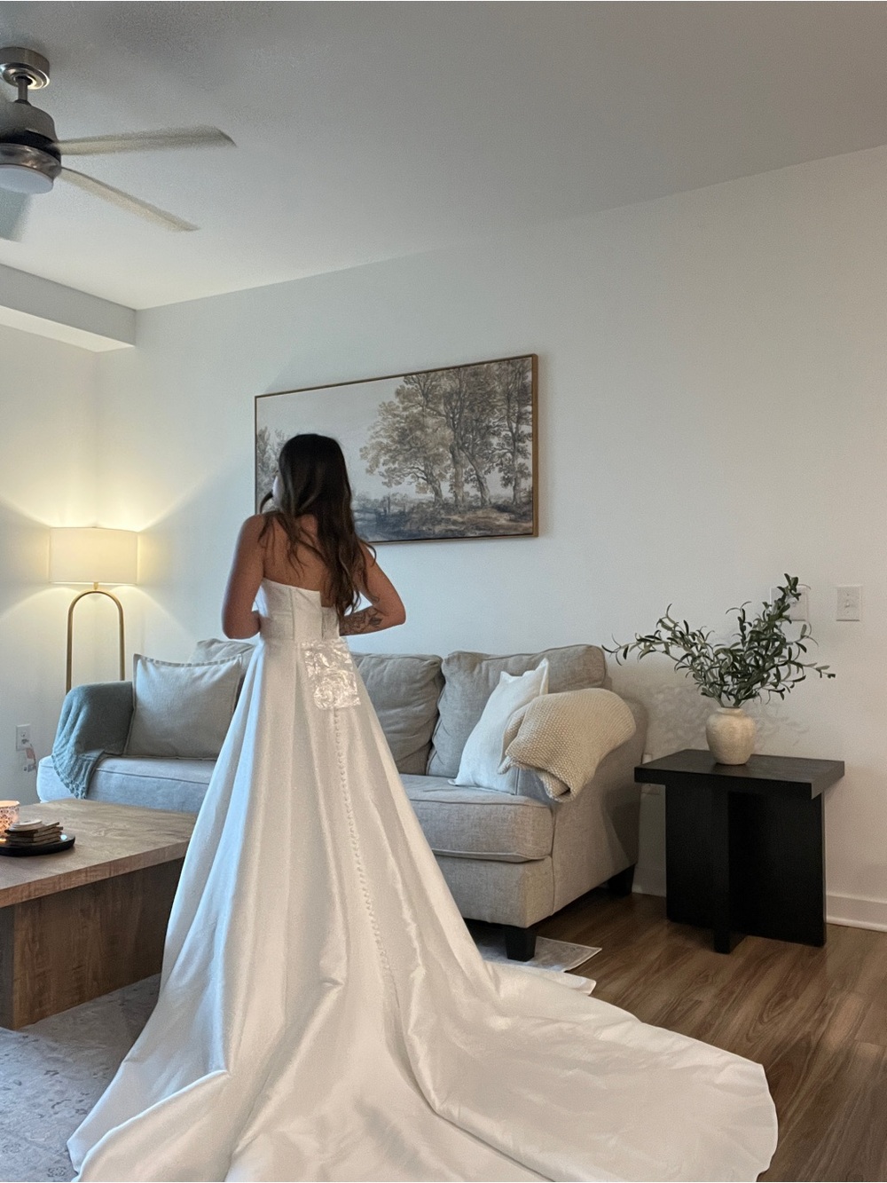 Classic Strapless Sweetheart White Corset Ball Gown - Picture 5 of 9